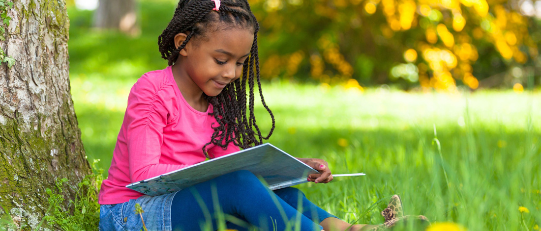 Reading outdoors benefits for children, surrey outdoor learning and development